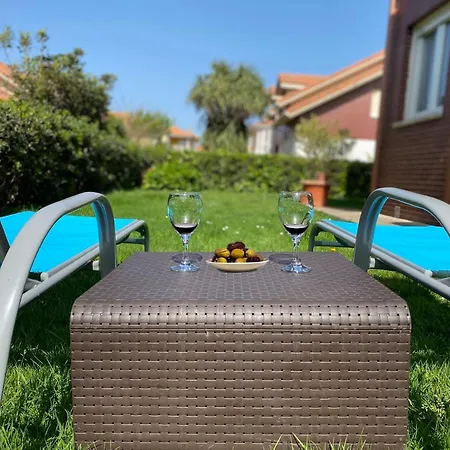 Сasa de vacaciones Casa De Anmar Casa Independiente Con Jardín,