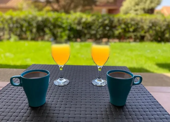 Casa De Anmar Casa Independiente Con Jardin, *