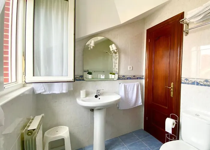 Casa De Anmar Casa Independiente Con Jardin, בית נופש אחו